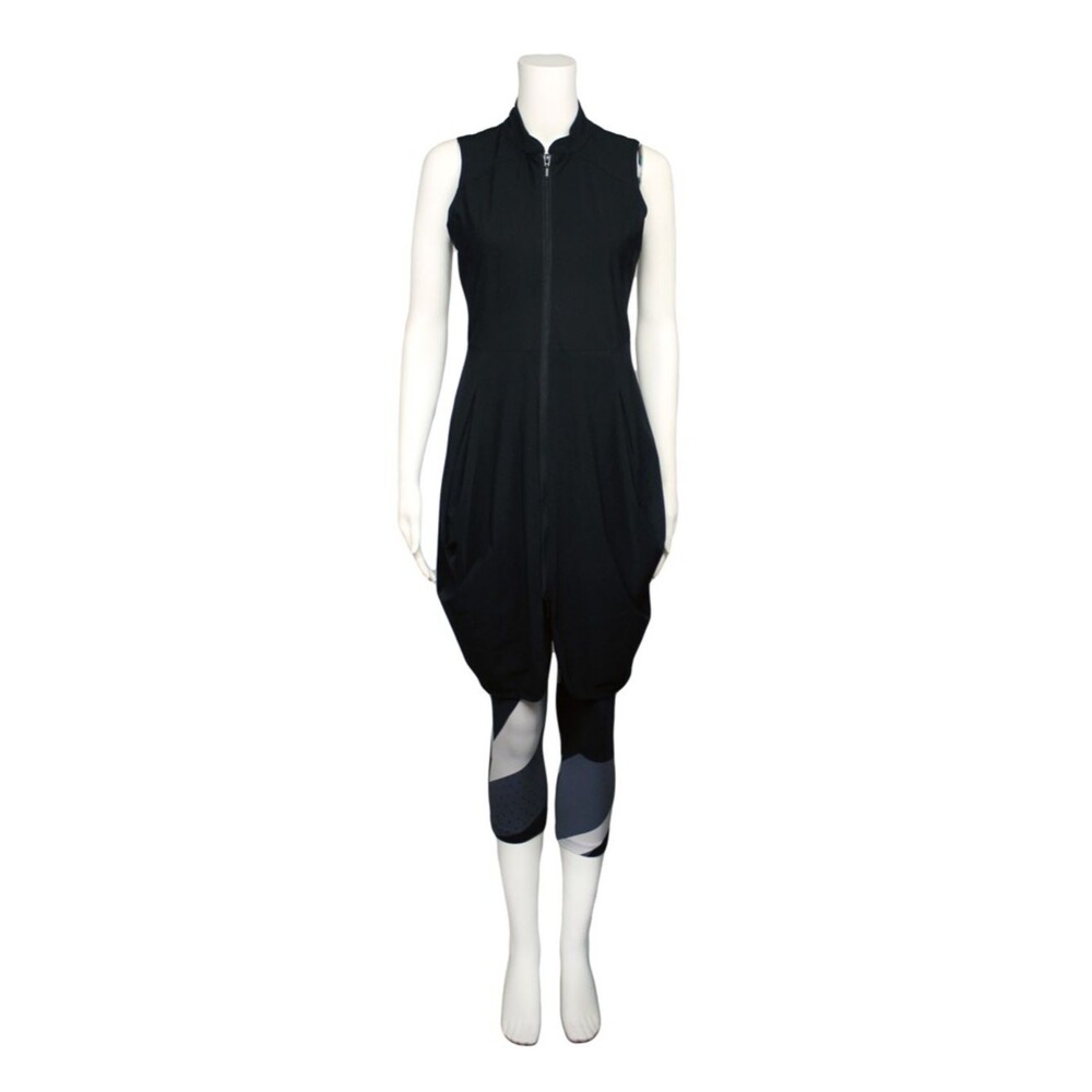 Porto San Francisco Gallo Vest in Black, Size 0 / XS